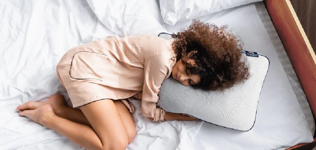 How to Sleep With a Stiff Neck